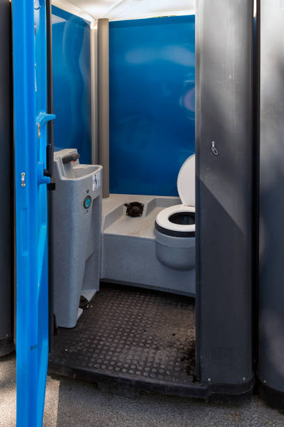 Best Temporary restroom rental  in Lake Wales, FL